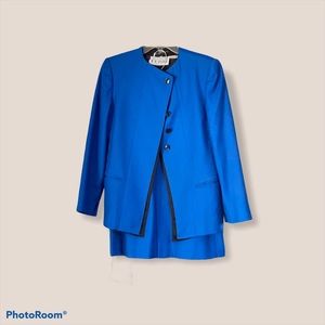 Let them know who’s in charge!